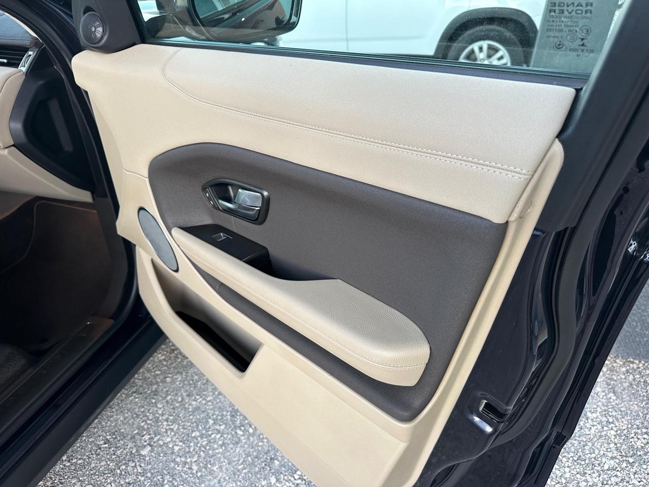 Land Rover Range Evoque 2.0 TD4 150 CV 5p. HSE