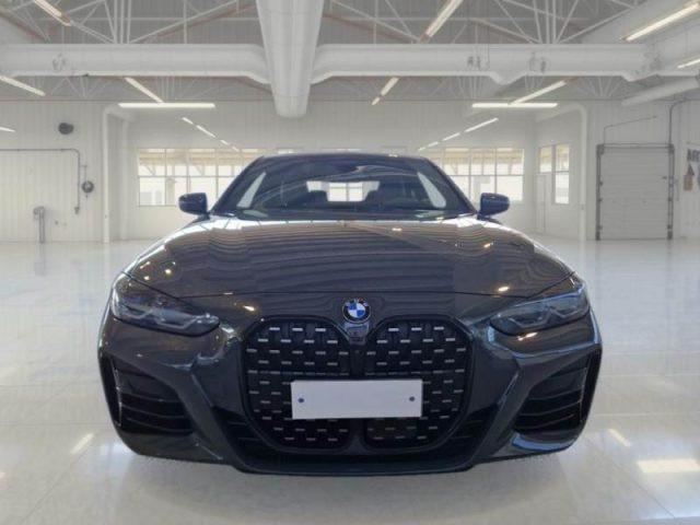 BMW M440 i 48V xDrive Coupé