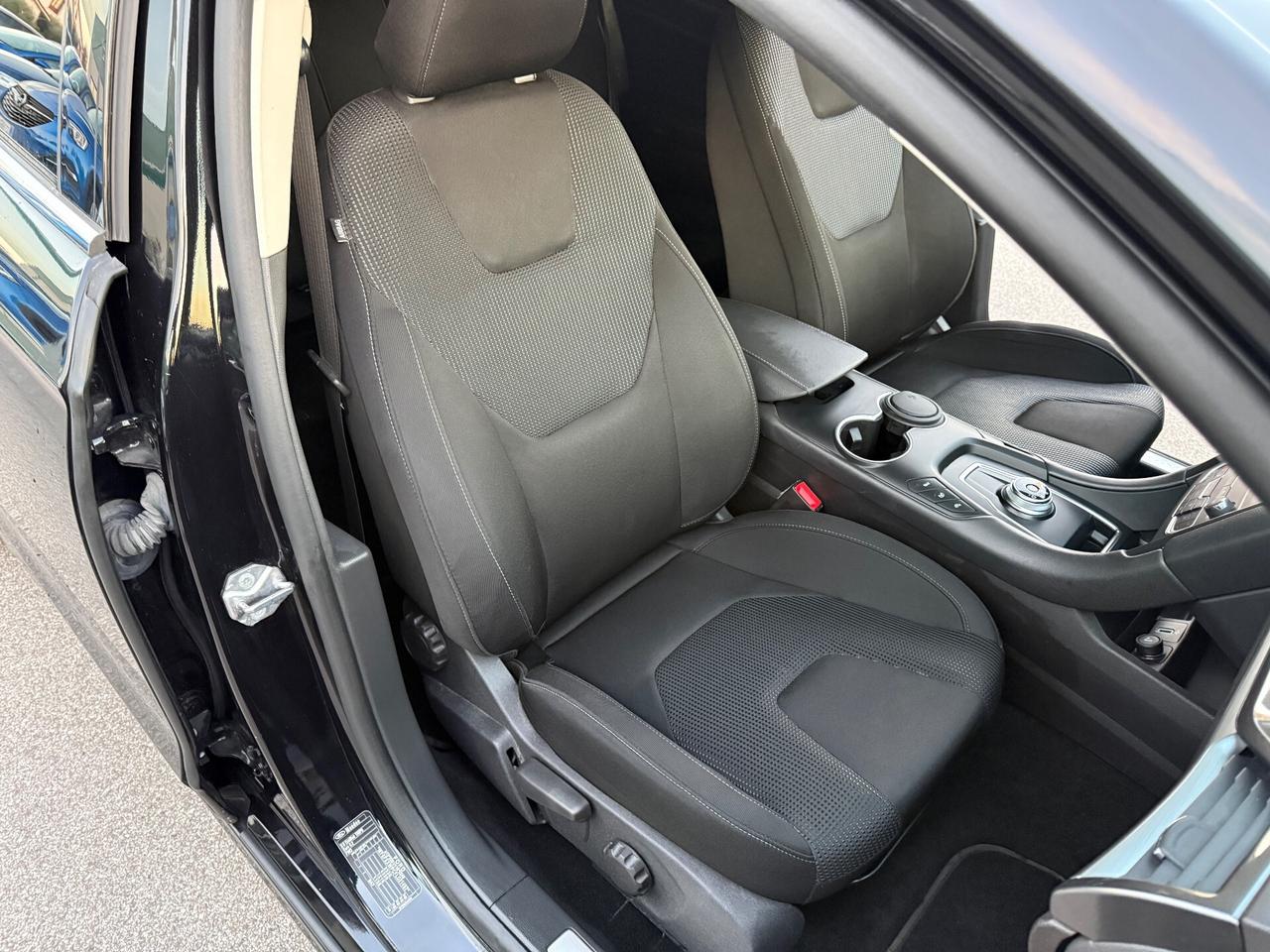 Ford Mondeo 2.0 150 CV S&S aut. SW Titanium Business