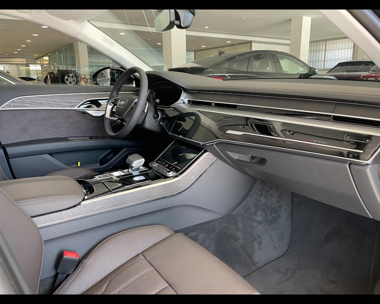 AUDI A8 50 TDI QUATTRO TIPTRONIC