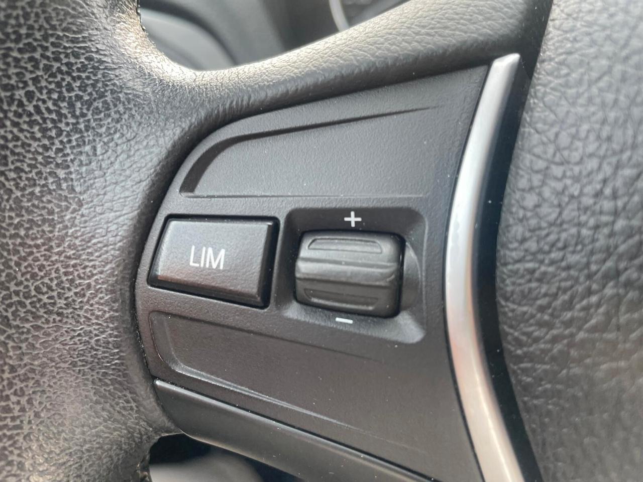 Bmw 118 118d 5p. Urban
