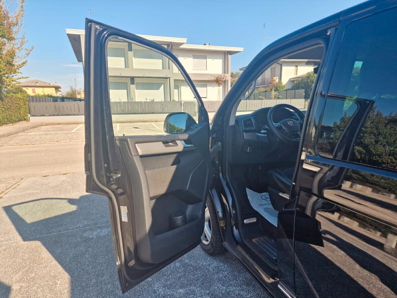 Volkswagen Multivan T6 2.0 TDI 4MOTION DSG – HIGHLINE “BULLI EDITION”