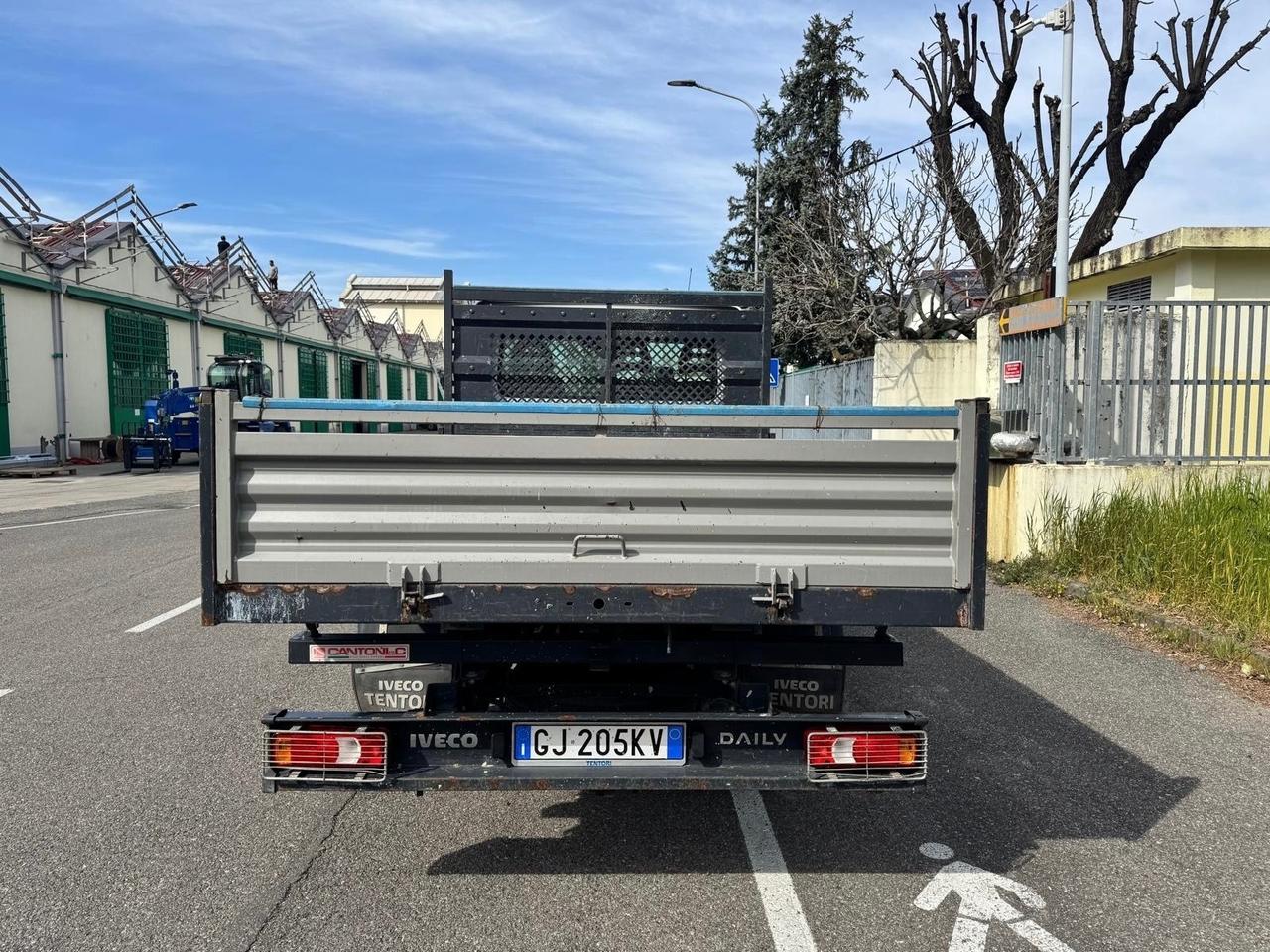 Iveco Daily 35C12 BTor 2.3 HPT PC-RG Cabinato + iva