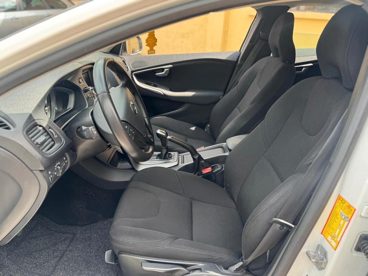 Volvo V40 ANNO 2018 2.0 DIESEL 98.000 KM EURO6B