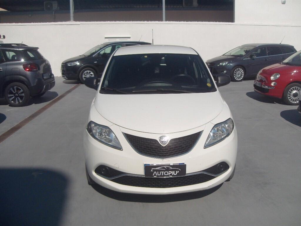 Lancia Ypsilon 1.2 69 CV 5 porte - 2017