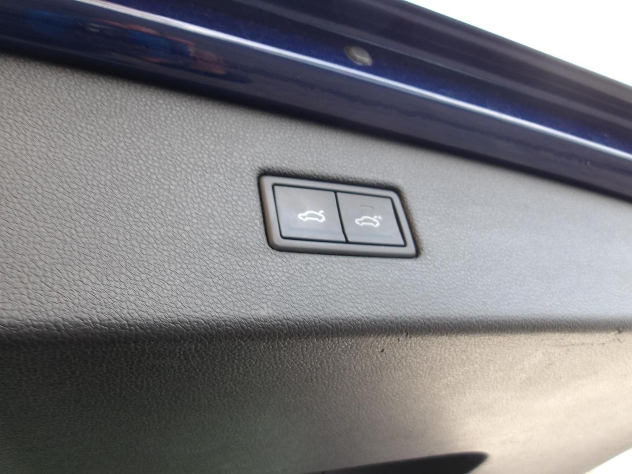 Volkswagen Tiguan 2.0 bitdi Executive R-Line 4motion 240cv dsg