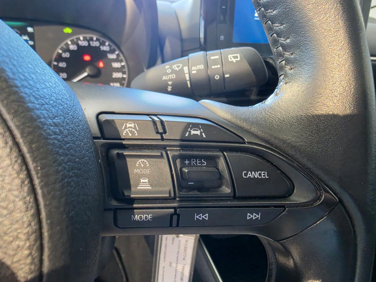 Toyota Yaris 1.5 Hybrid 5 porte Active
