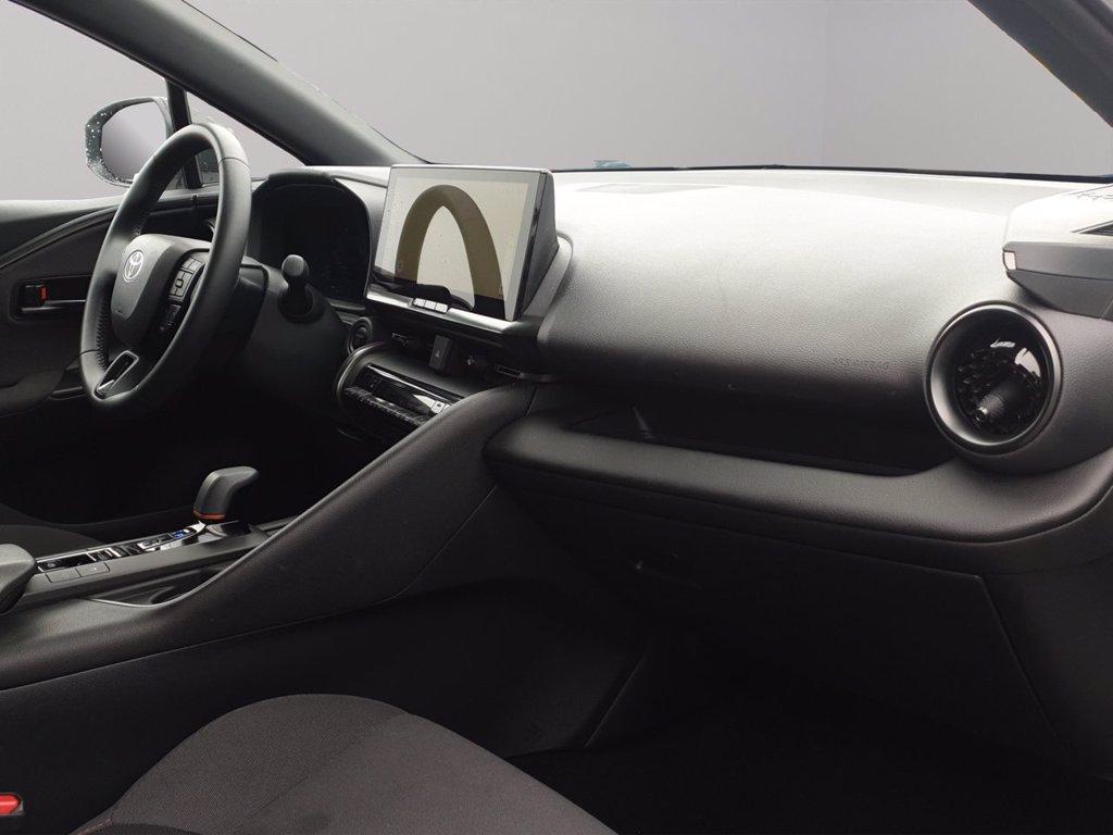 TOYOTA C-hr 2.0 hev trend fwd e-cvt del 2024