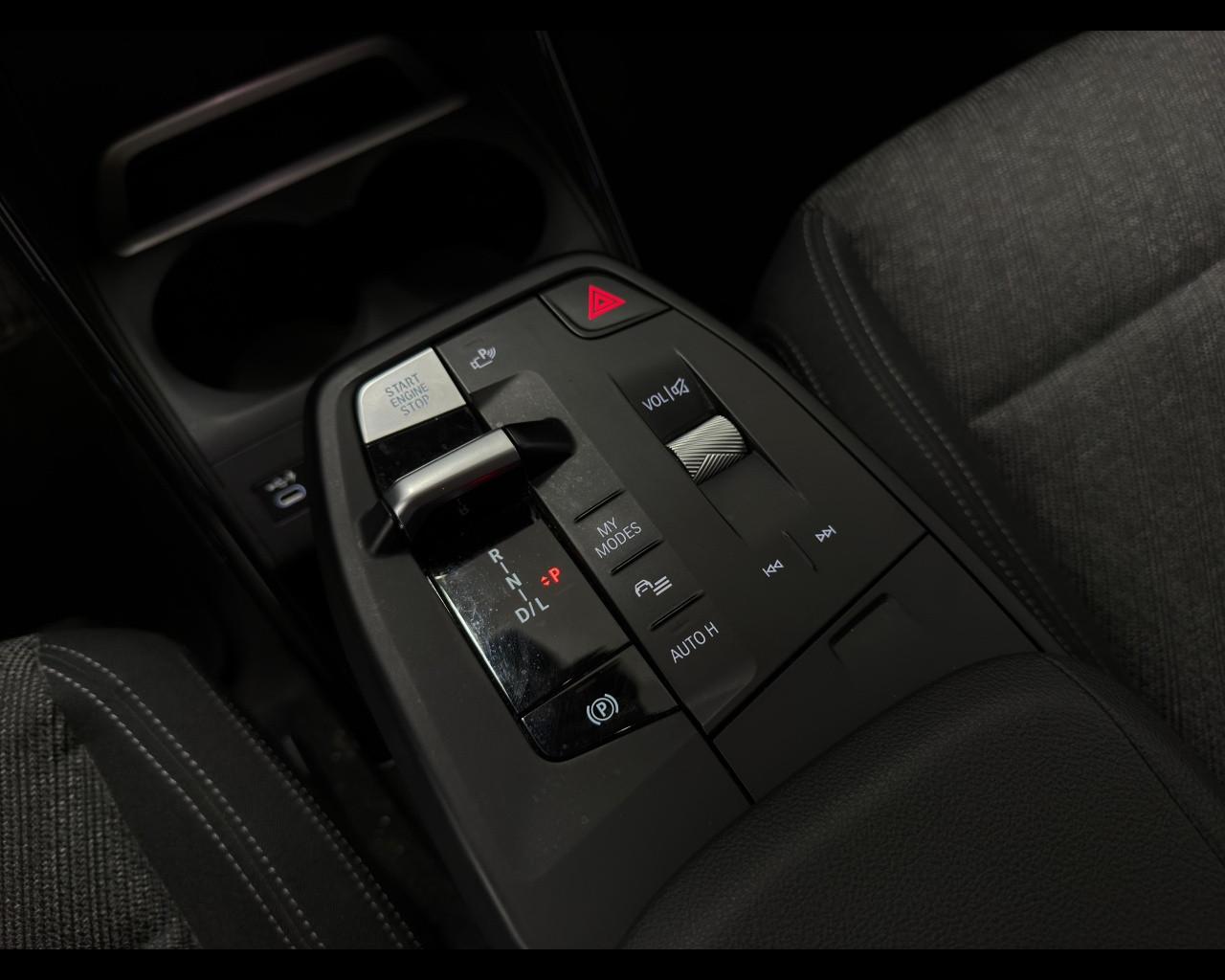 BMW Serie 2 A.T. (U06) - 218d Active Tourer