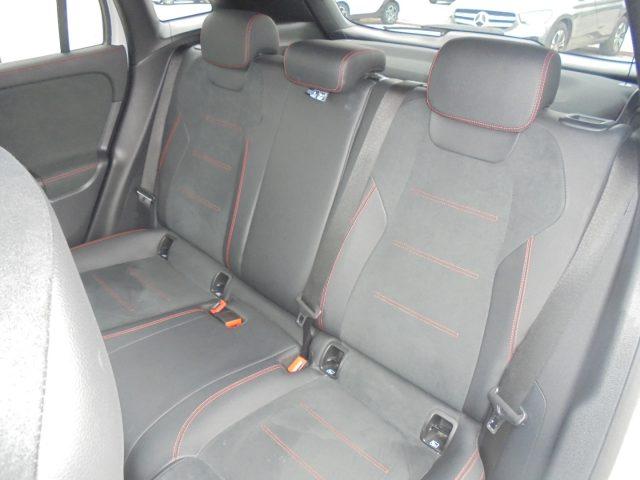 MERCEDES-BENZ GLA 200 AMG LINE Automatic n°48