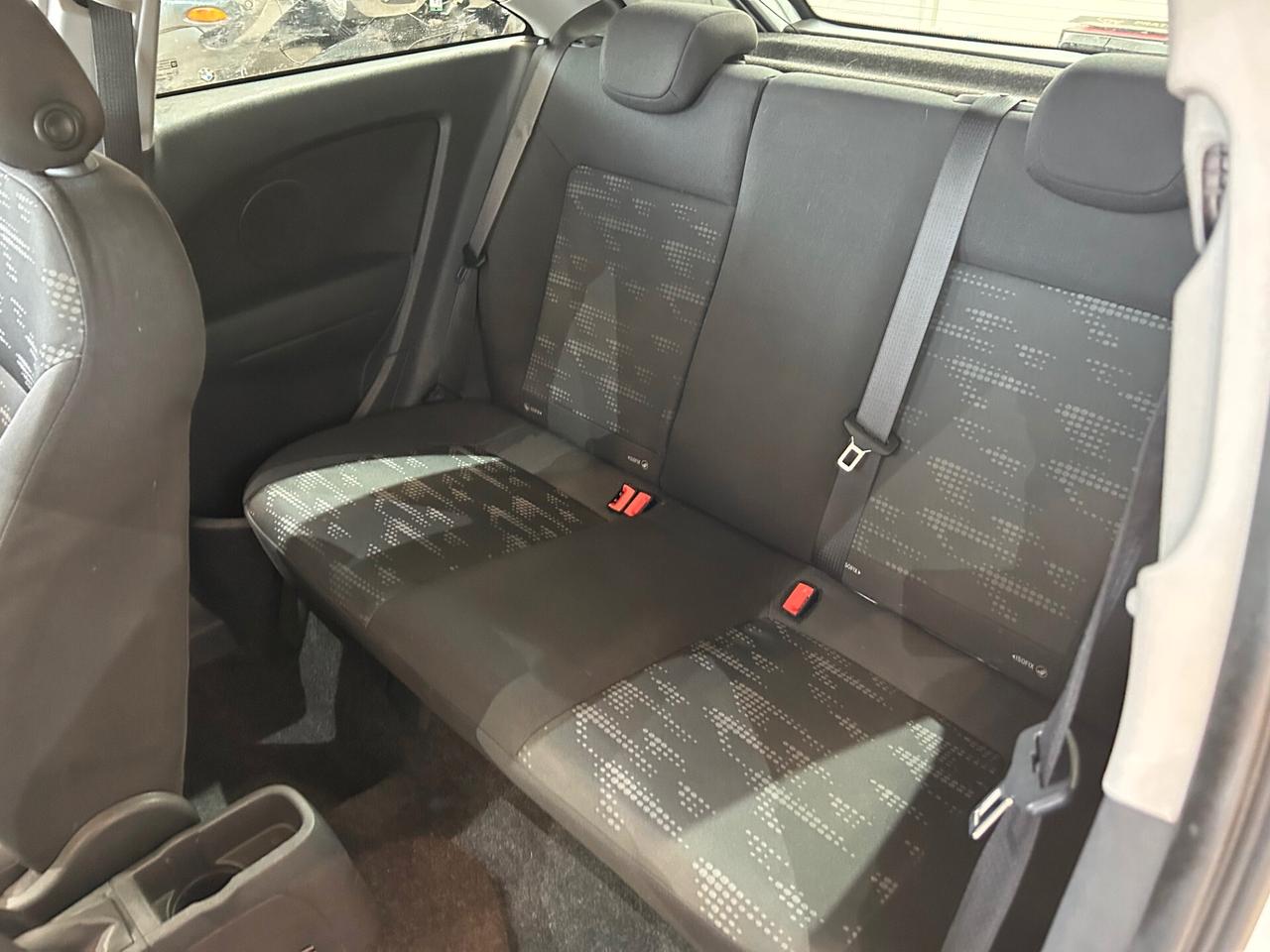 Opel Corsa 1.0 12V 3 porte One