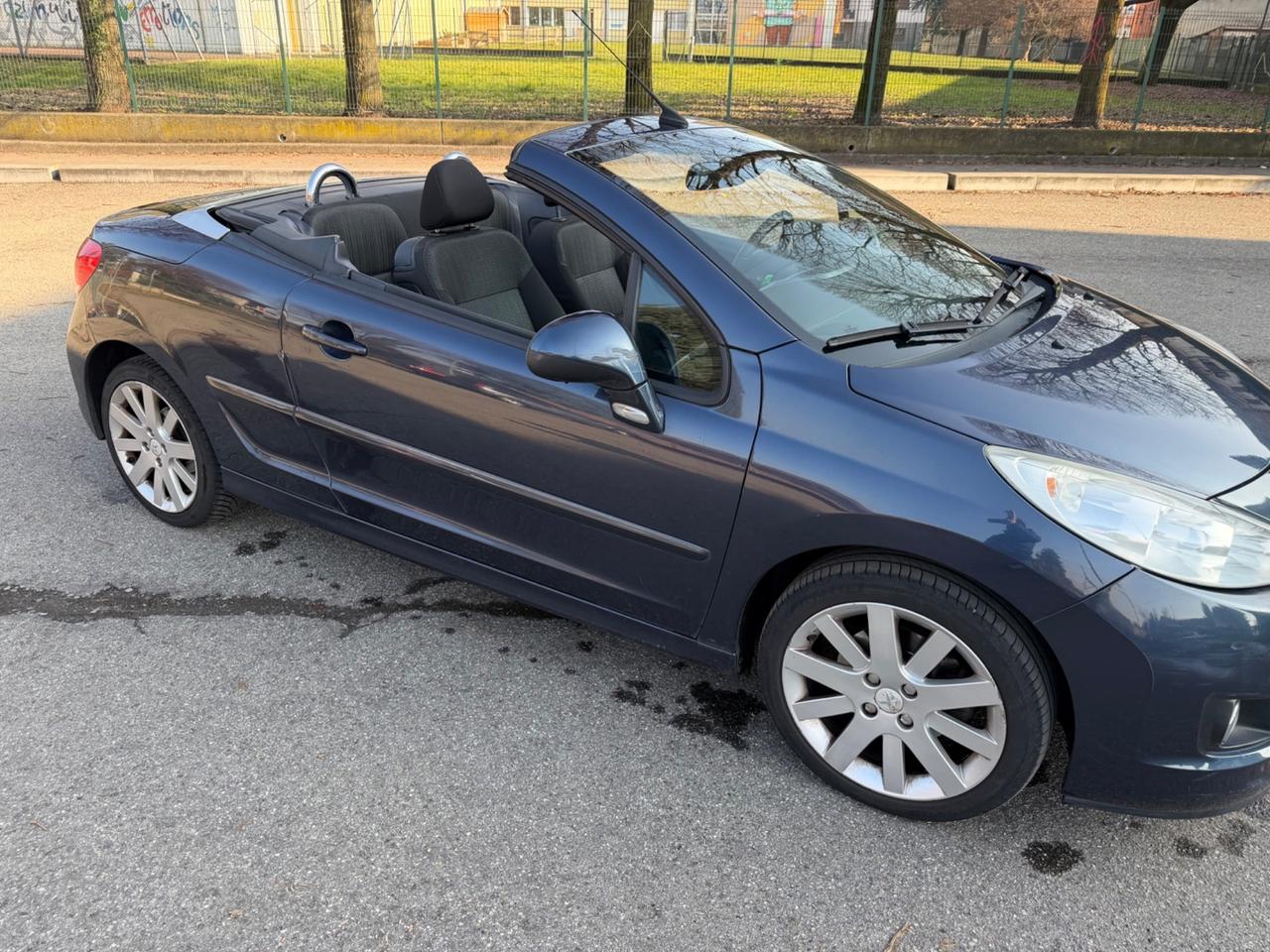 Peugeot 207 1.6 VTi 120CV CC Allure