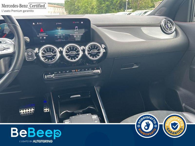 Mercedes-Benz GLA 200 D PREMIUM 4MATIC AUTO