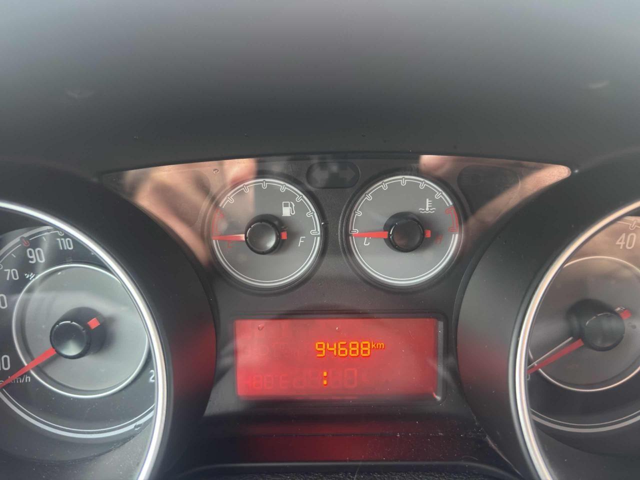 Fiat Punto 1.3 MJT 95 CV STREET-CRUISE-SENSORI-X NEOPATENTATI