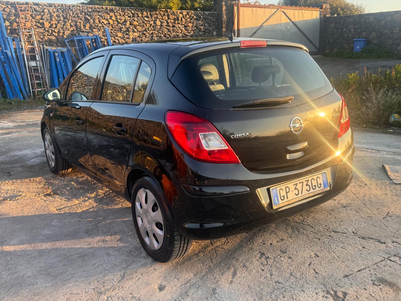 Opel Corsa 1.3 CDTI 95CV accetto permuta