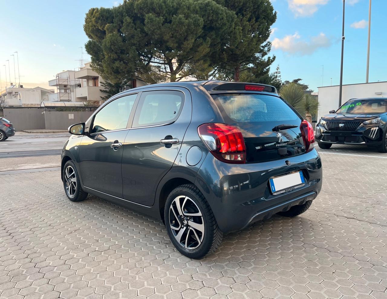 Peugeot 108 VTi 68 5 porte Allure