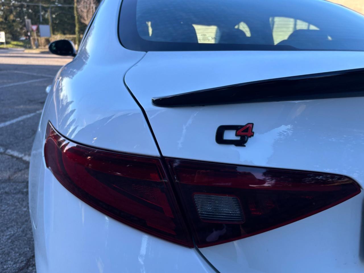 Alfa Romeo Giulia VELOCE Q4 206KW