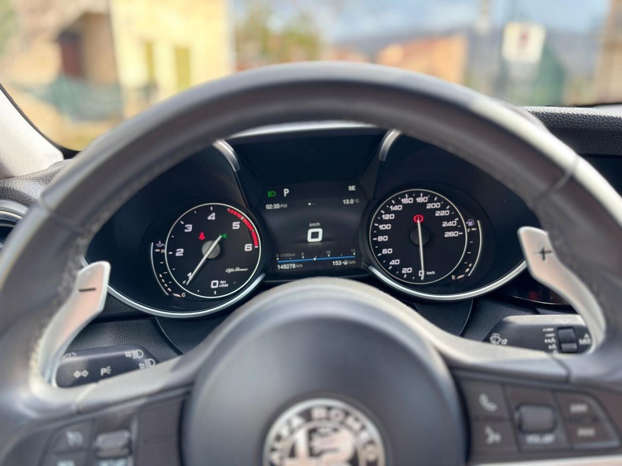 Alfa Romeo Giulia 2.2JTDM 180CV Executiv AUTOM NAV