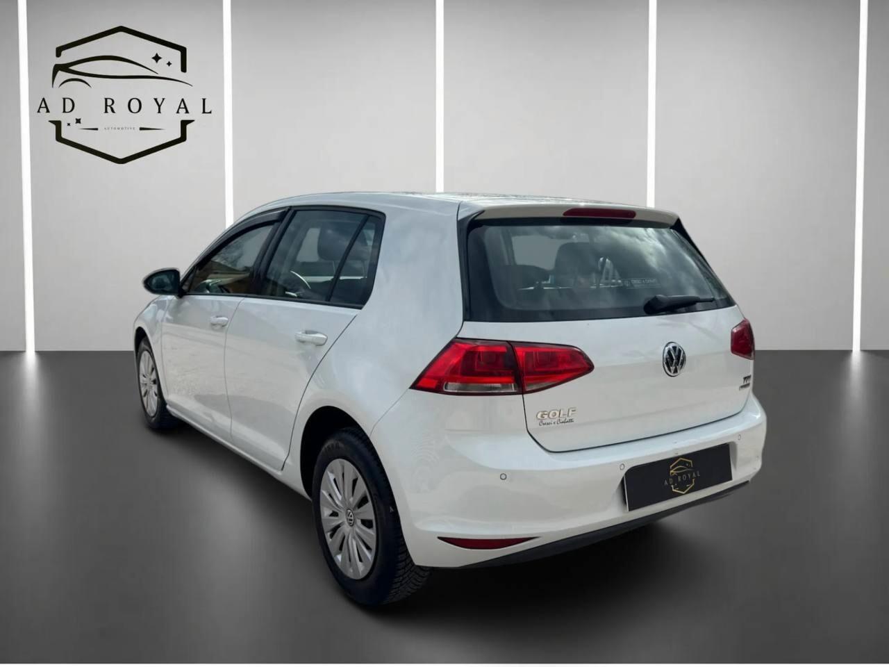 Volkswagen Golf 1.6 TDI 5p. Comfortline BlueMotion Technology 10/2014