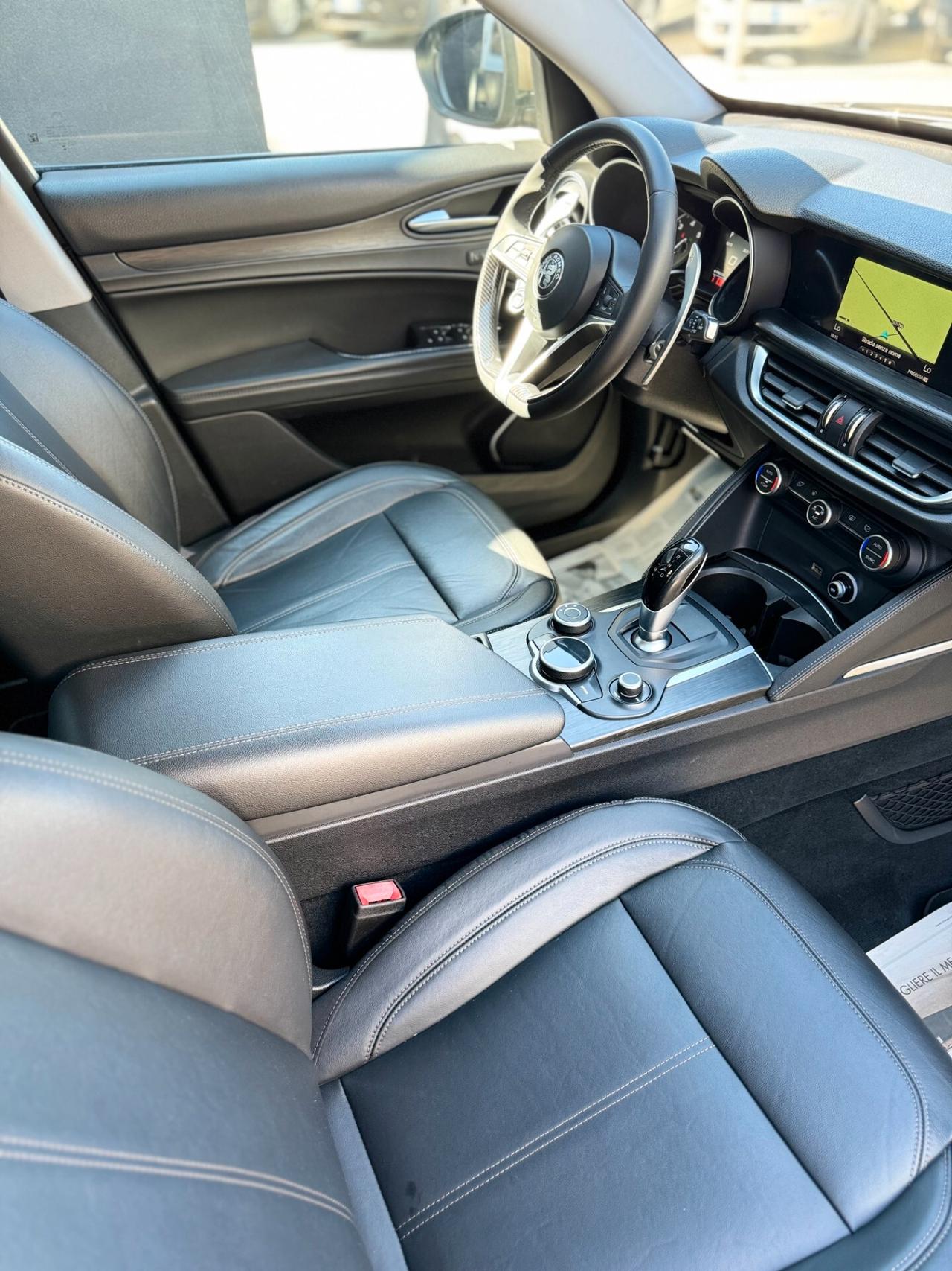Alfa Romeo Stelvio 2.2 Turbodiesel 210 CV AT8 Q4 Business