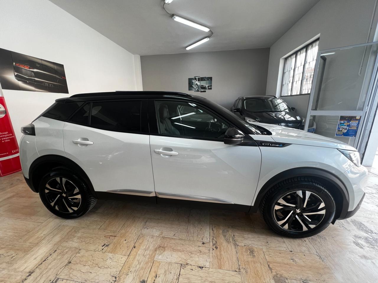 Peugeot 2008 BlueHDi 130 S&S EAT8 GT