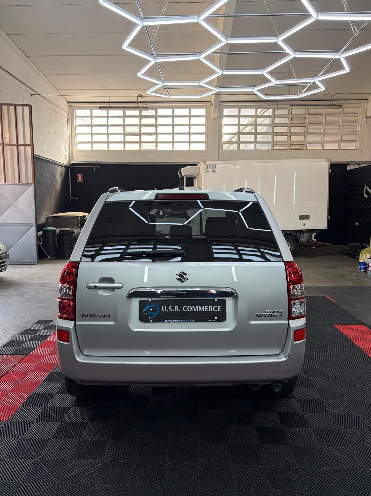 Suzuki Grand Vitara 2012 E5