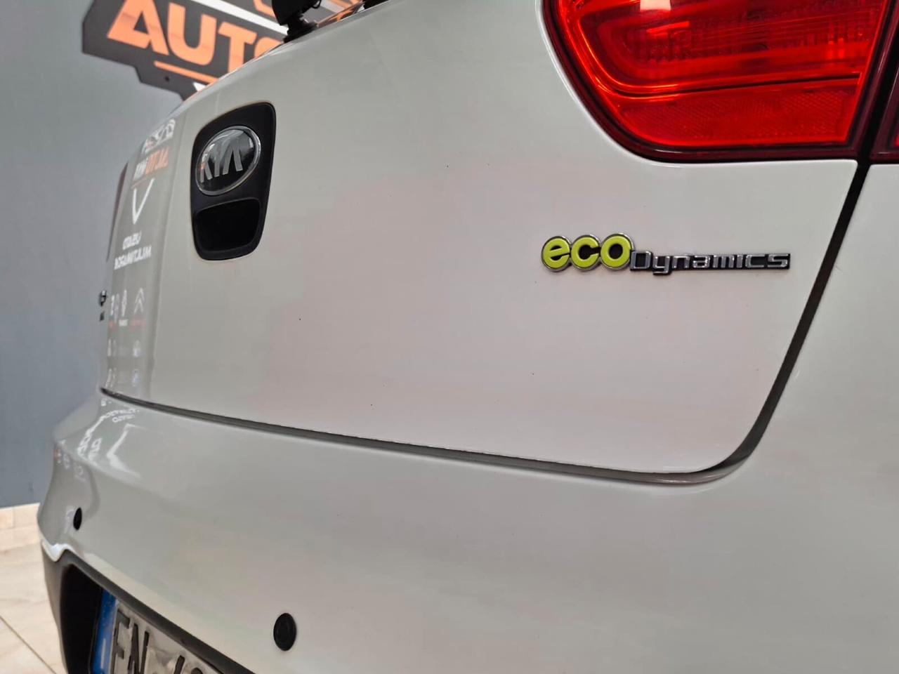 Kia Rio 1.1 CRDi 75cv WGT LX 2012