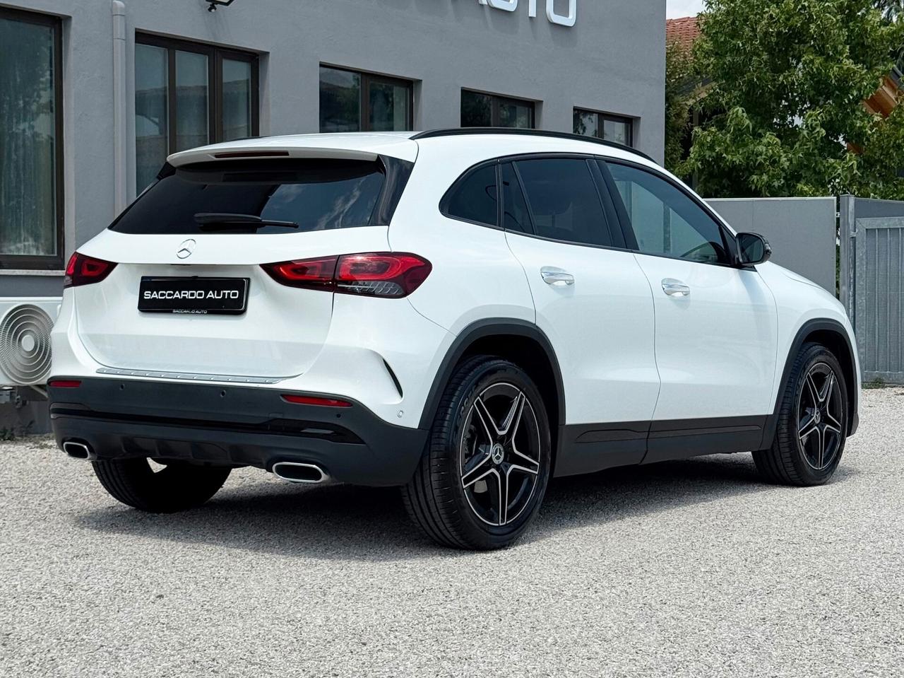 Mercedes GLA 200 d Premium AMG Night 4matic | PREZZO REALE