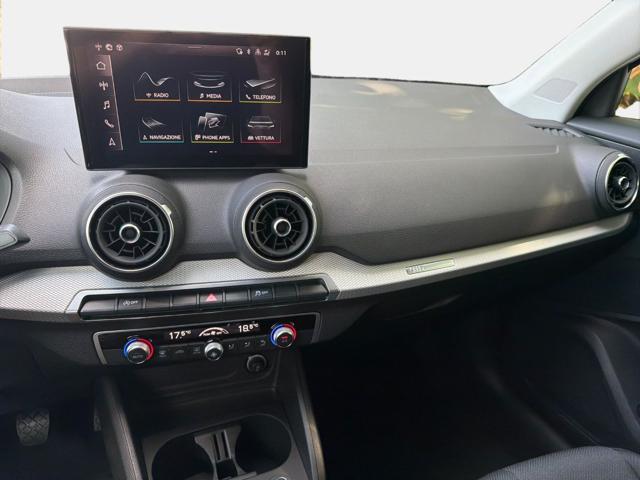 AUDI Q2 35 TFSI Business Advanced