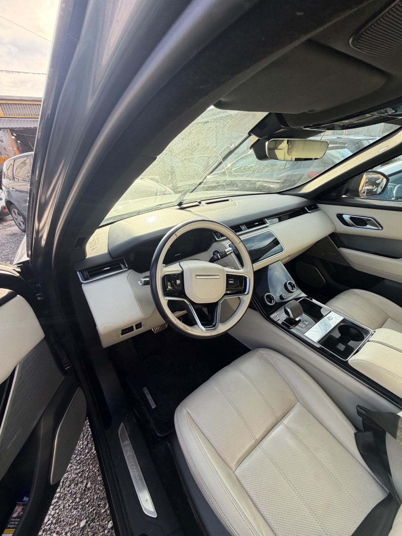 Land Rover Range Velar 2.0D I4 204 CV R-Dynamic HSE