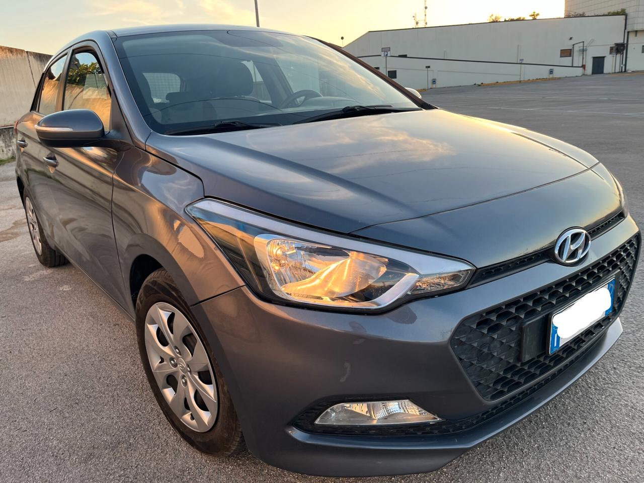 STUPENDA Hyundai i20 Diesel 1.1 CRDI (KM ORIGINALI)