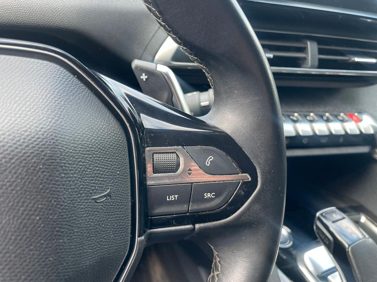 PEUGEOT 3008 1.5HDI ALLURE EAT8 130cv