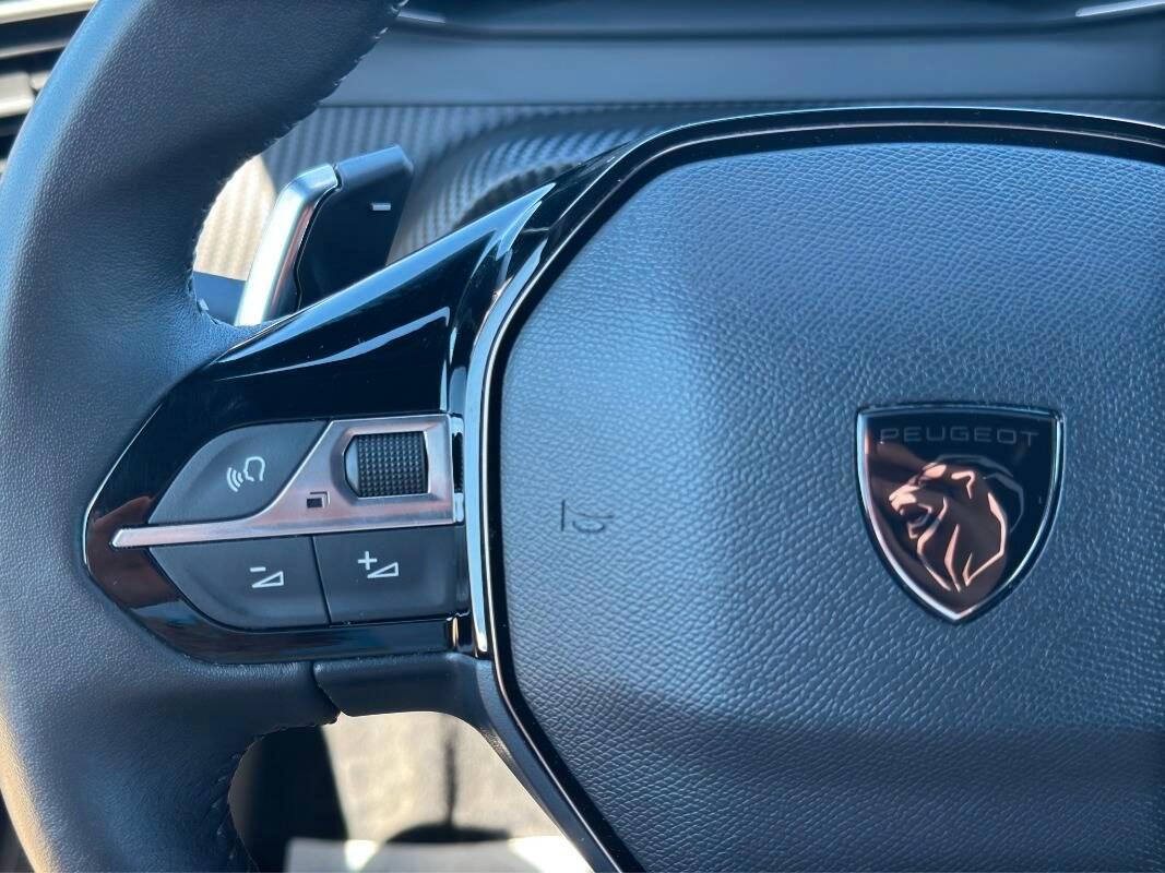 Peugeot 2008 1.2 puretech Allure s&s 130cv AUTOMATICA E CARPLAY