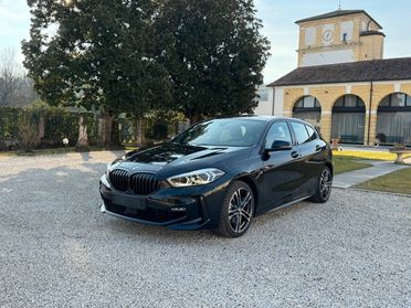 Bmw 118 118d 5p. Msport