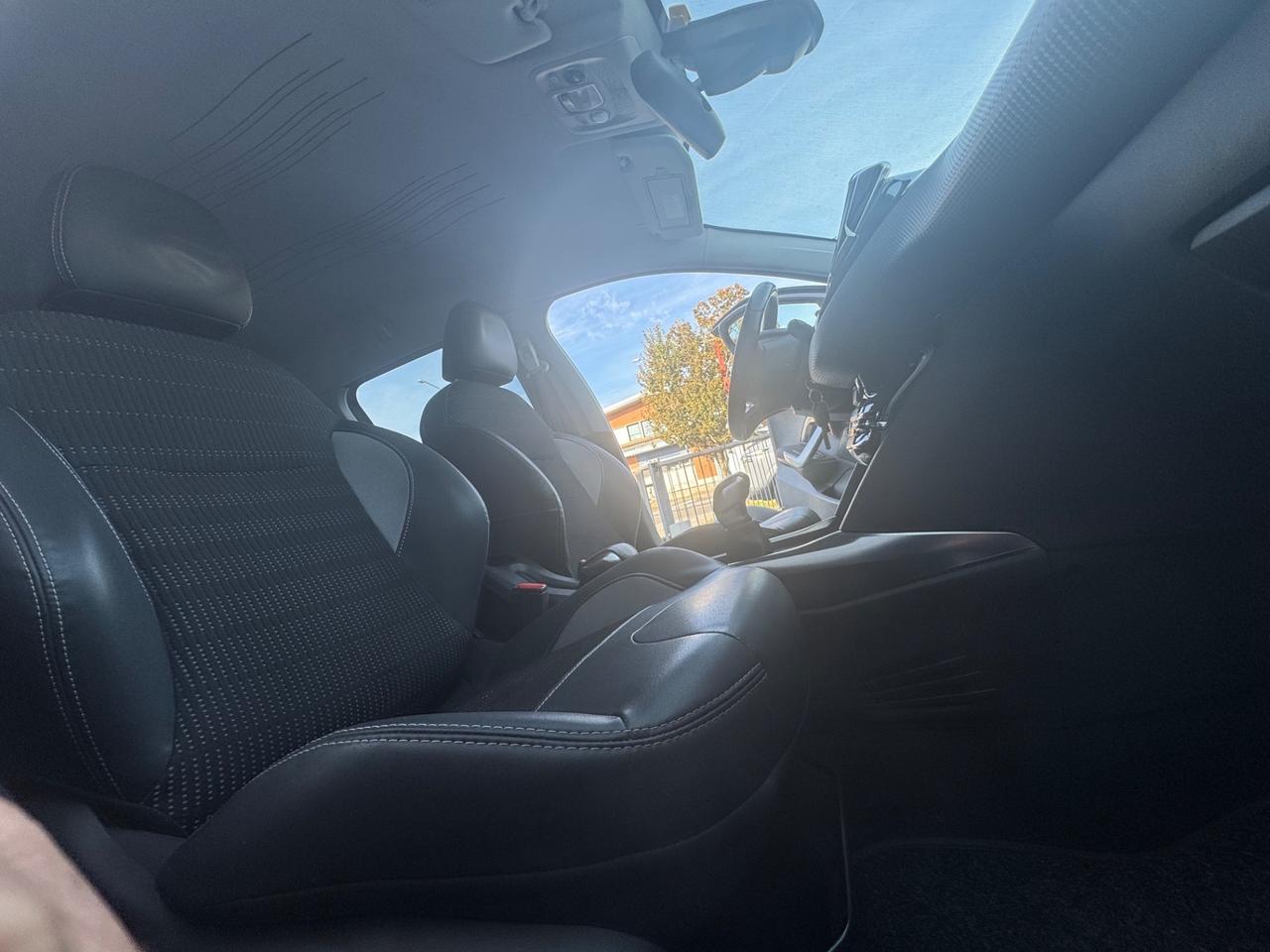 Peugeot 2008 PureTech 82 Access