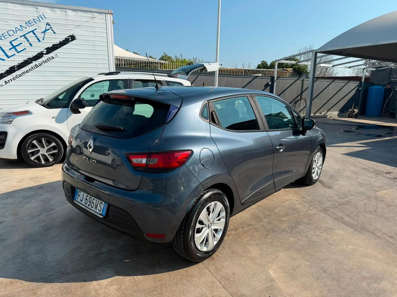 Renault Clio 1.2 75CV 5 porte Zen