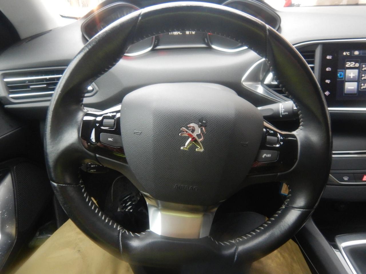 Peugeot 308 1.6 BlueHDi 100cv *FULL OPT* comeNUOVA