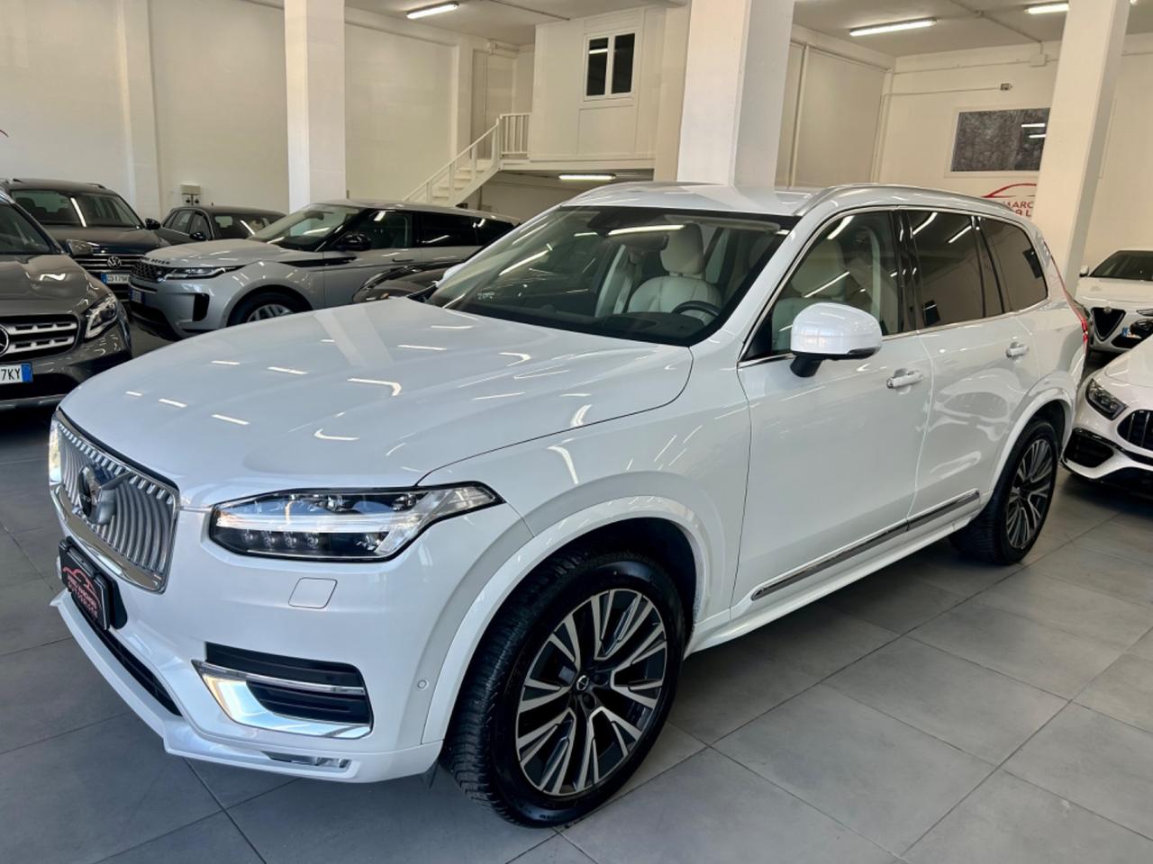 Volvo XC 90 AWD automatico 7 posti R-design FINANZIABILE