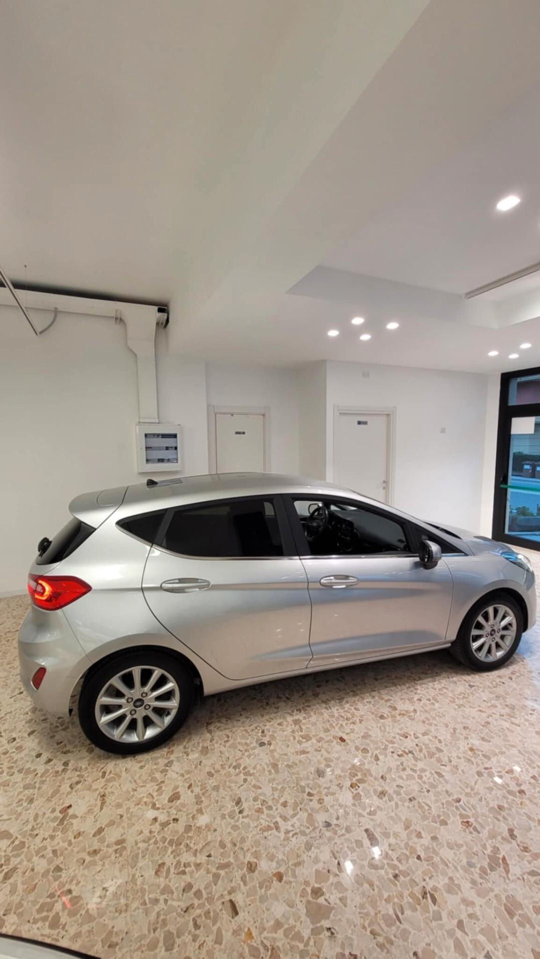 Ford Fiesta 1.1 75 CV GPL 5 porte Titanium