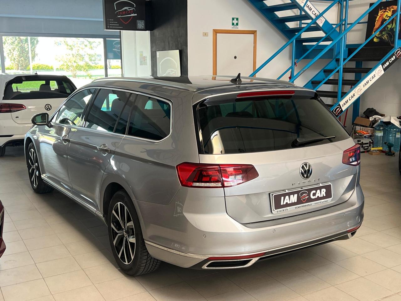 Volkswagen Passat VW HIGHLINE 150CV DSG