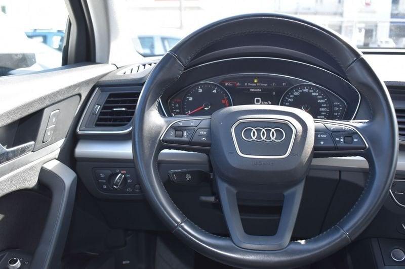 Audi Q5 35 TDI quattro S tronic Business