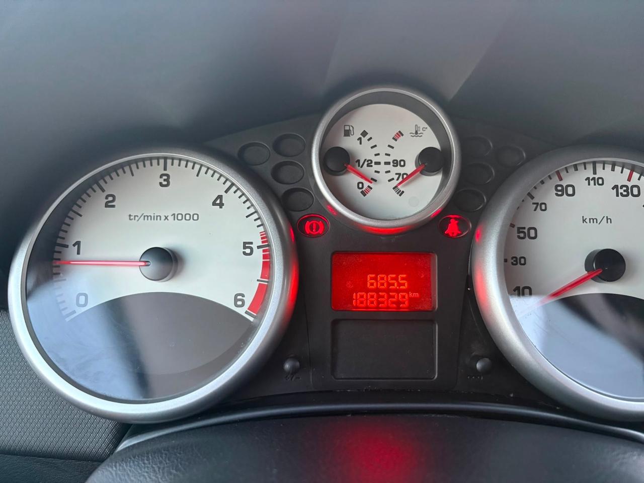 Peugeot 207 1.6 HDi 93CV SW X Line Unipro 2011