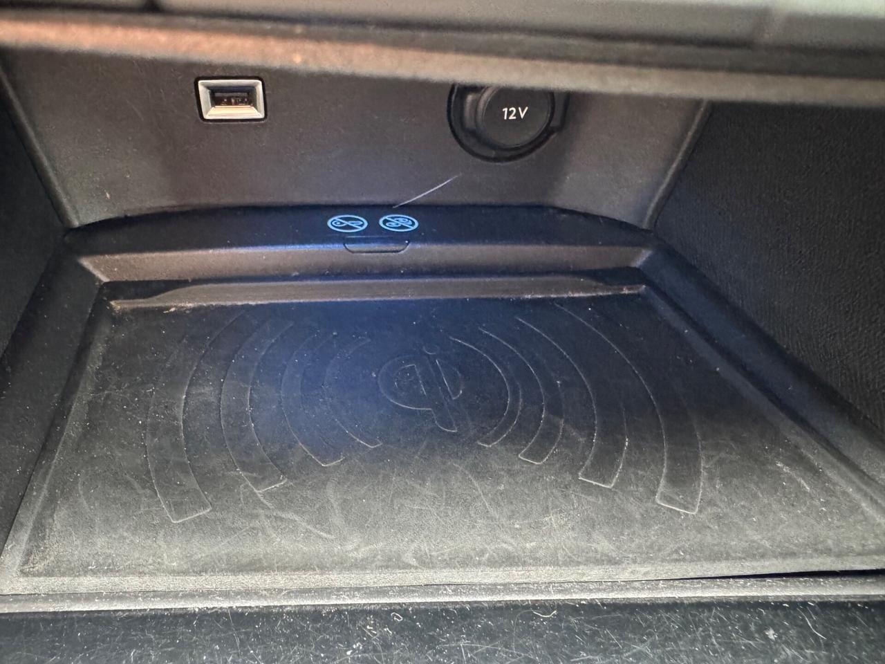 Peugeot 3008 HDi 130 EAT8 Allure Retroc led Iva