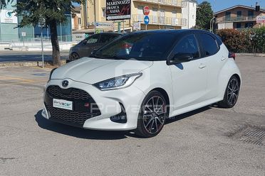 TOYOTA Yaris 1.5 Hybrid 5 porte GR Sport
