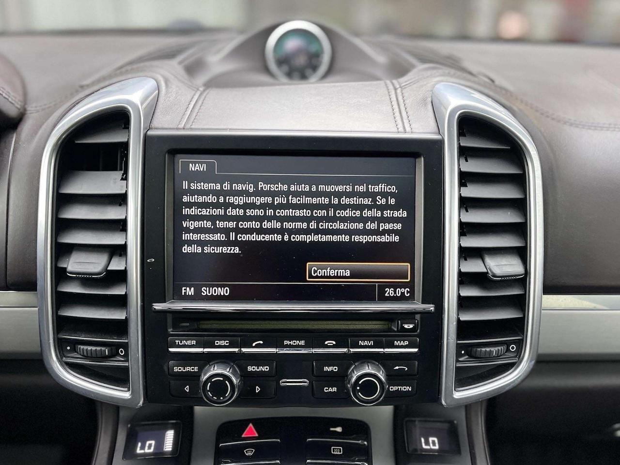 Porsche Cayenne 3.0 Diesel 240CV E5 - 2011