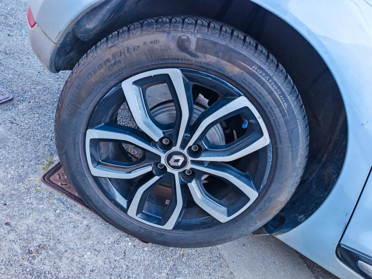 Renault Clio ok neopatentati modello moschino