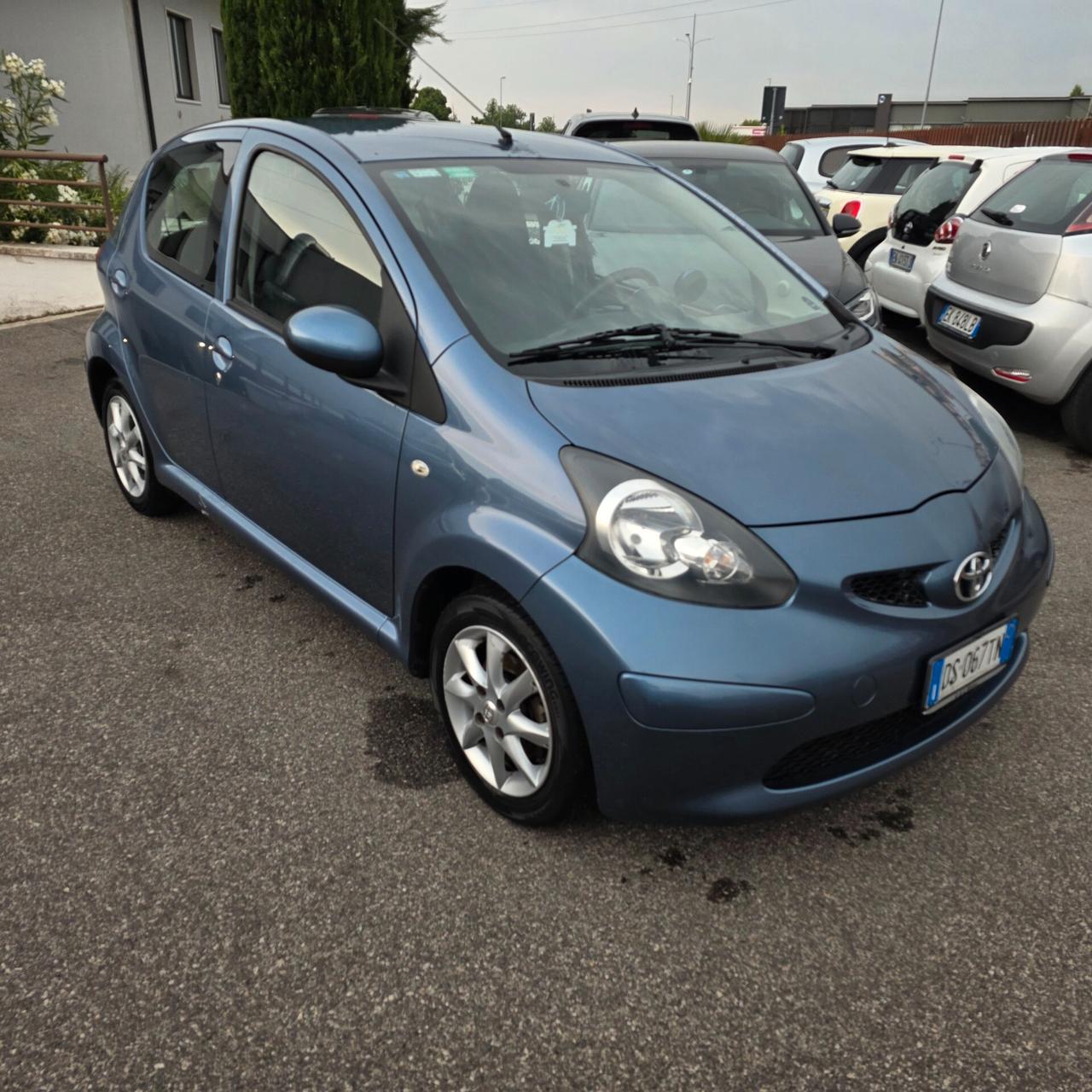 Toyota Aygo 1.0 12V VVT-i 5 porte