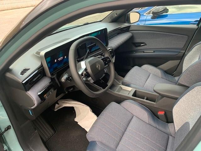 Renault 4 E-Tech Electric 150 CV Comfort Range Techno