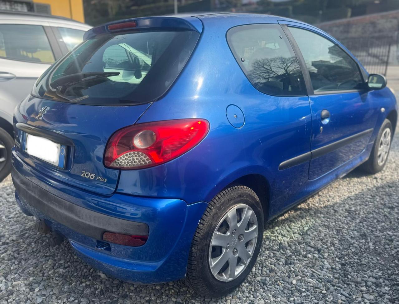 Peugeot 207 plus 1.4 8V 75CV 3p. adatto neopatentati