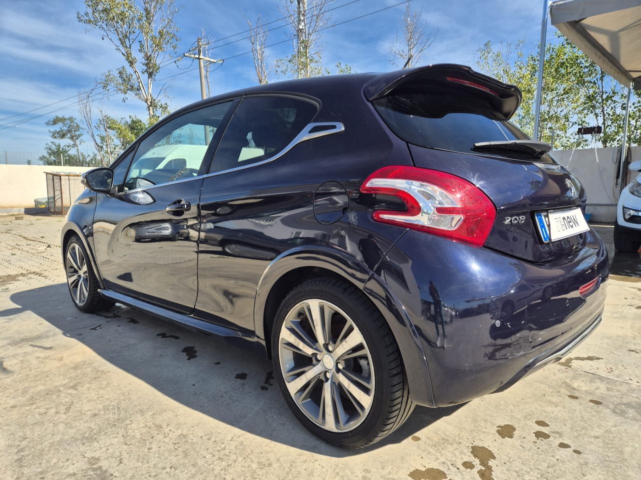 Peugeot 208 1.6 e-HDi 115 CV GT XY TETTO PANORAMICO